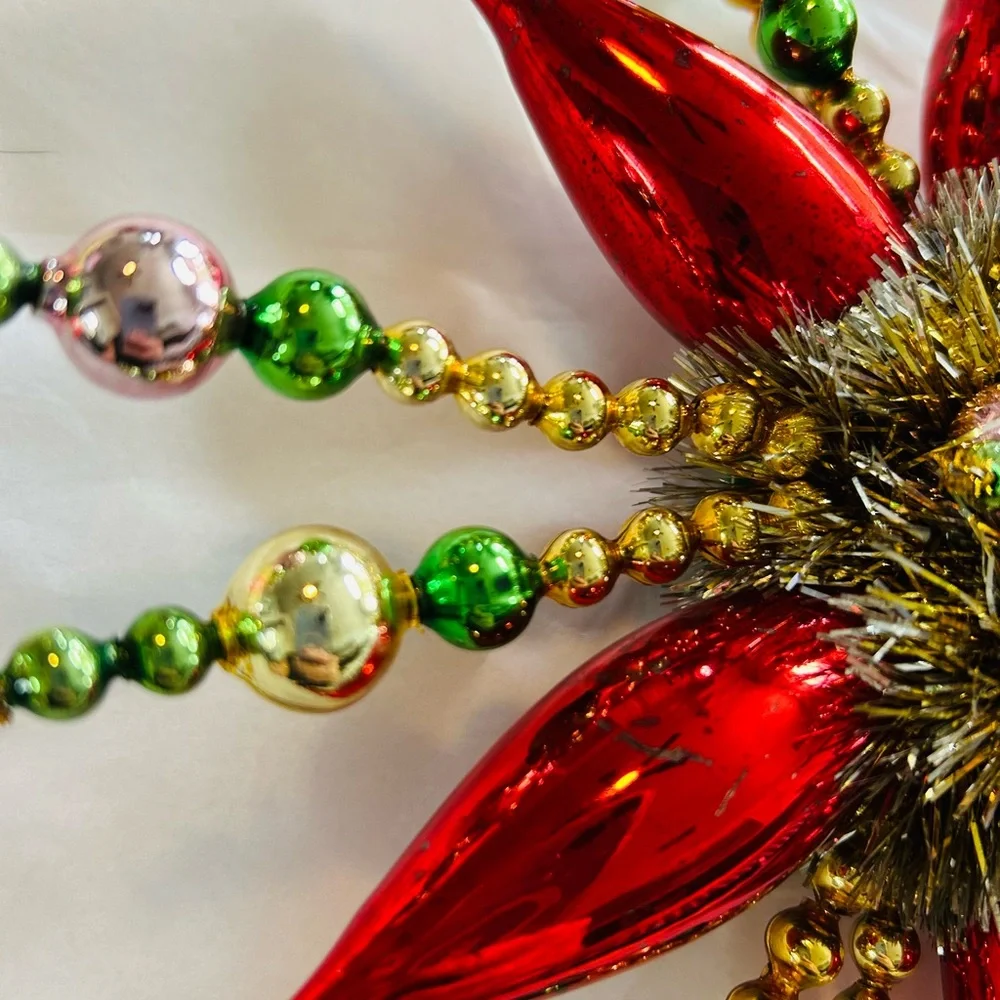 Tree topper Vintage repurposed Colorful Holiday Christmas tree topper - Picture 6 of 8